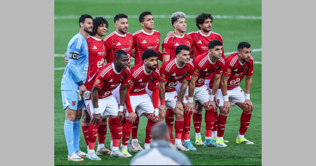 خسارة الأهلي أمام طلائع الجيش تشعل الغضب.. من المسؤول عن تراجع الفريق هذا الموسم؟