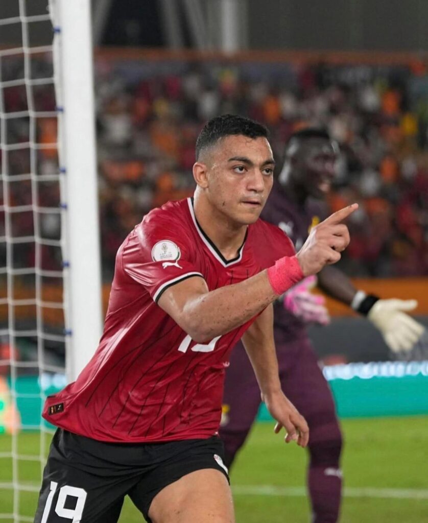 مصطفي محمد إلي الأهلي المصري